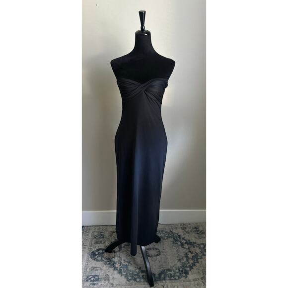 NWT HOUSE OF HARLOW 1960 Strapless Twist Front Jersey Black Midi Dress Size M - Picture 1 of 9